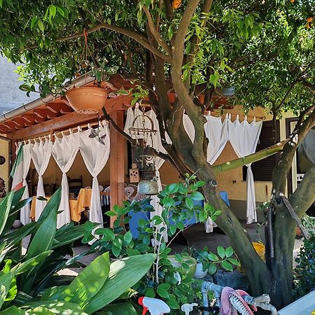 Alloggio Per Uso Turistico Sant'Andrea Lariano 外观 照片